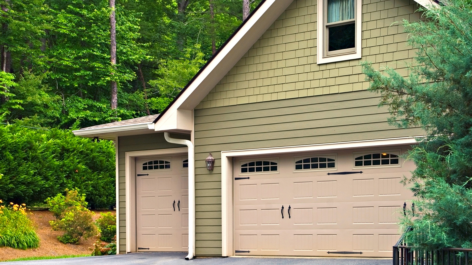 Garage Door Repair Banner