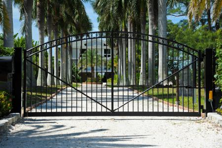 Commercial gate repair